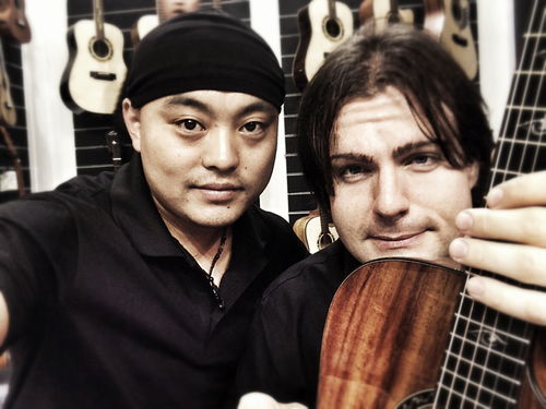 中國指彈大師宋依凡與天貓樂器體驗館攜手，共譜樂器零售新篇章